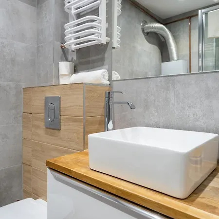 Park Slaski Comfy By Bookinghost