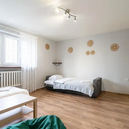 Park Slaski Comfy By Bookinghost Apartment *